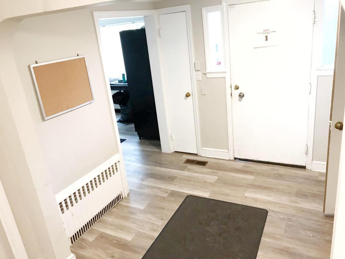 Homestay 1950s Charm In The Heart Of Waterbury